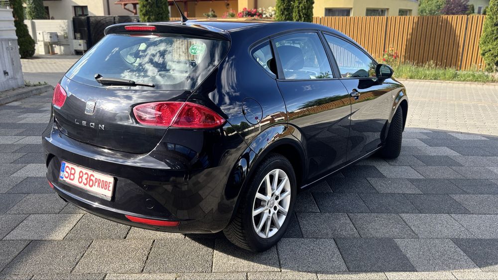 SEAT Leon 2009 — imagine 3