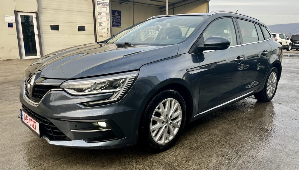 Renault megane 4 faza 2. 2022