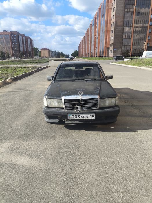 Mersedes 190 (2.3) 4x ступка