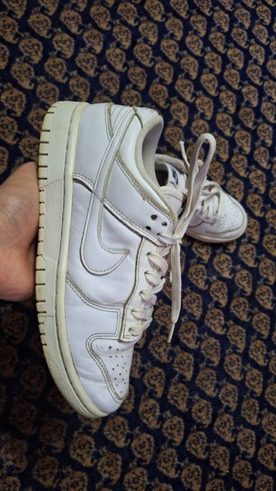 Nike Dunk Low White