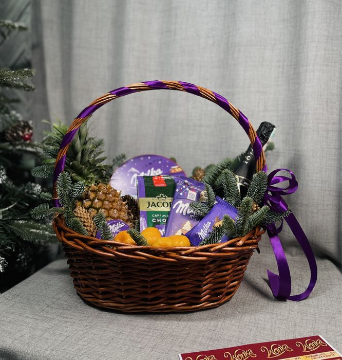 Корзина подарочная