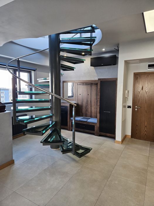 penthouse cu vedere la mare