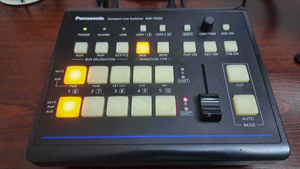 Видео микшер с рекордером