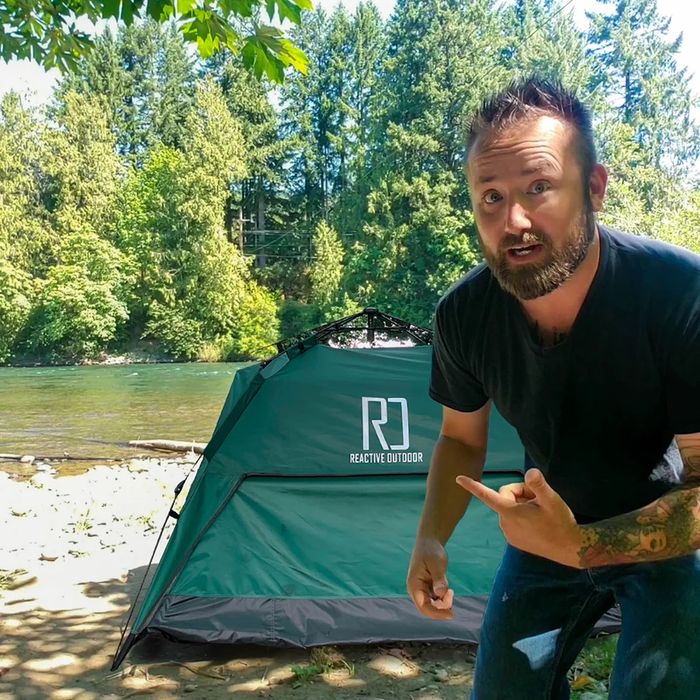 Cort de camping REVOLUTIONAR