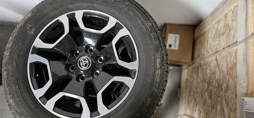 Roti complete originale Toyota Hilux
