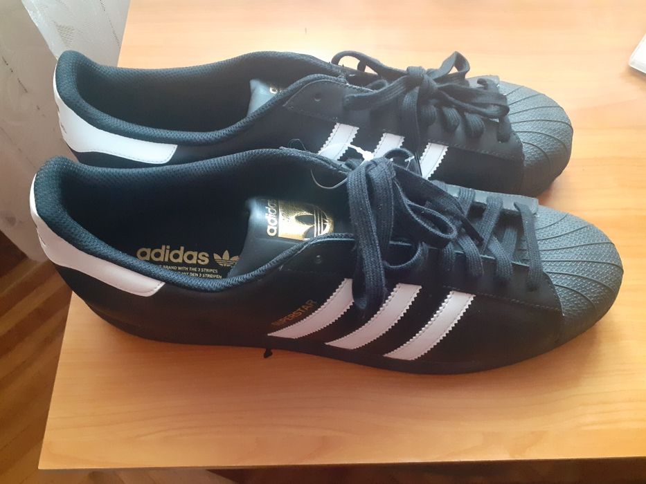 Adidași piele nr 52