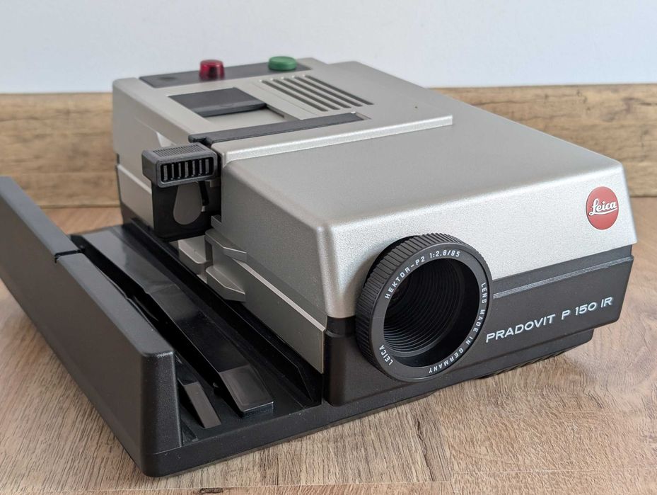 Vand urgent Leica Pradovit, 230 RON