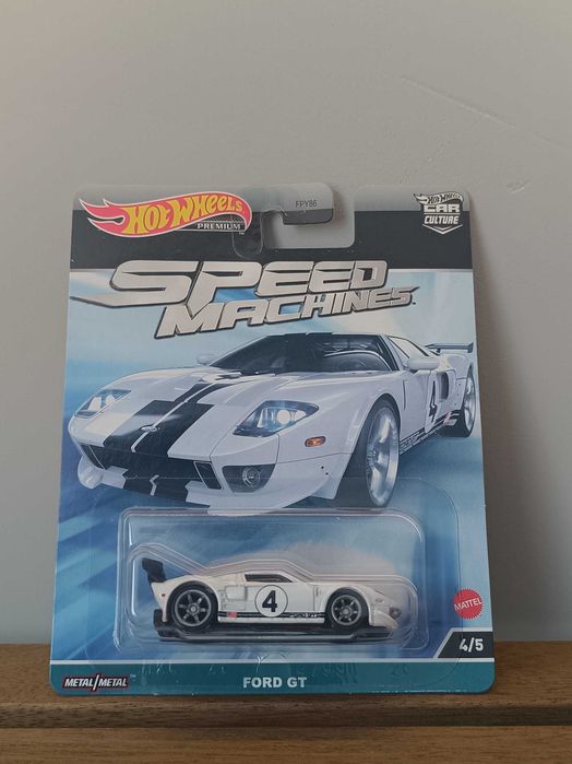 Hot wheels premium 5€ бройка всички