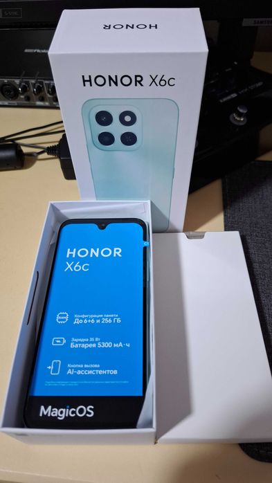 Телефон HONOR X6с