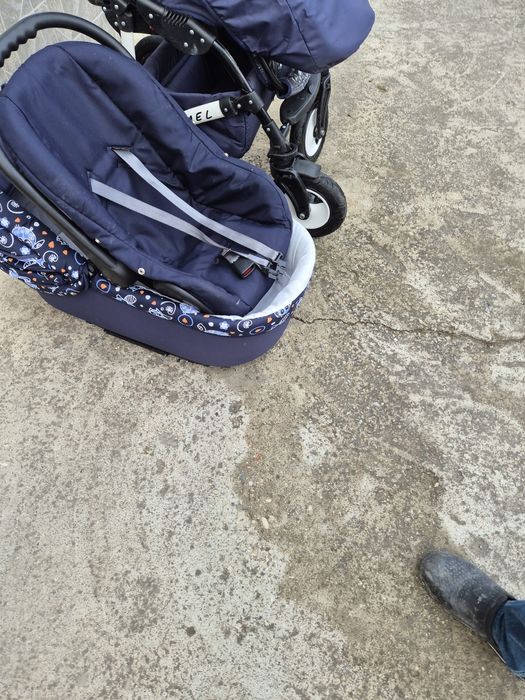 Бебешка количка ARMEL