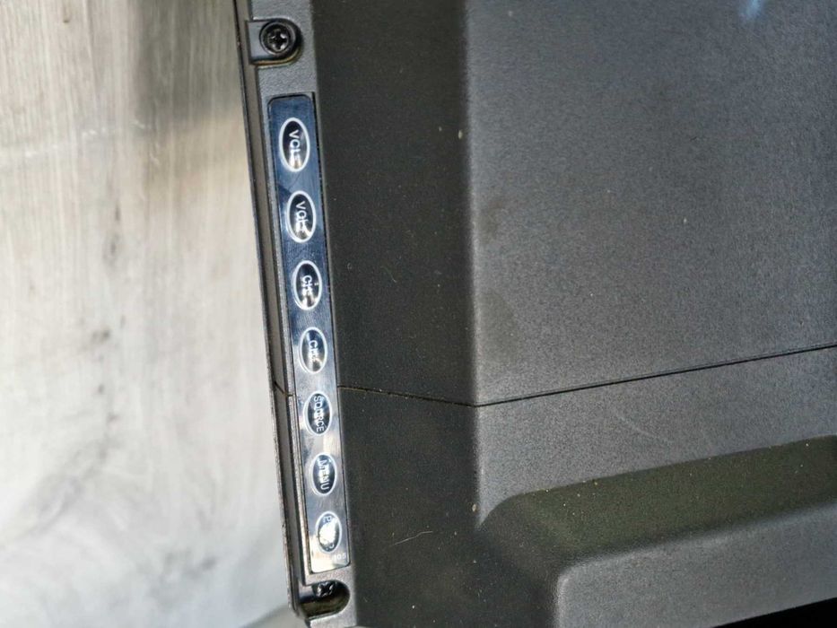 Телевизор Arielli LED-24DN6T2, 24"