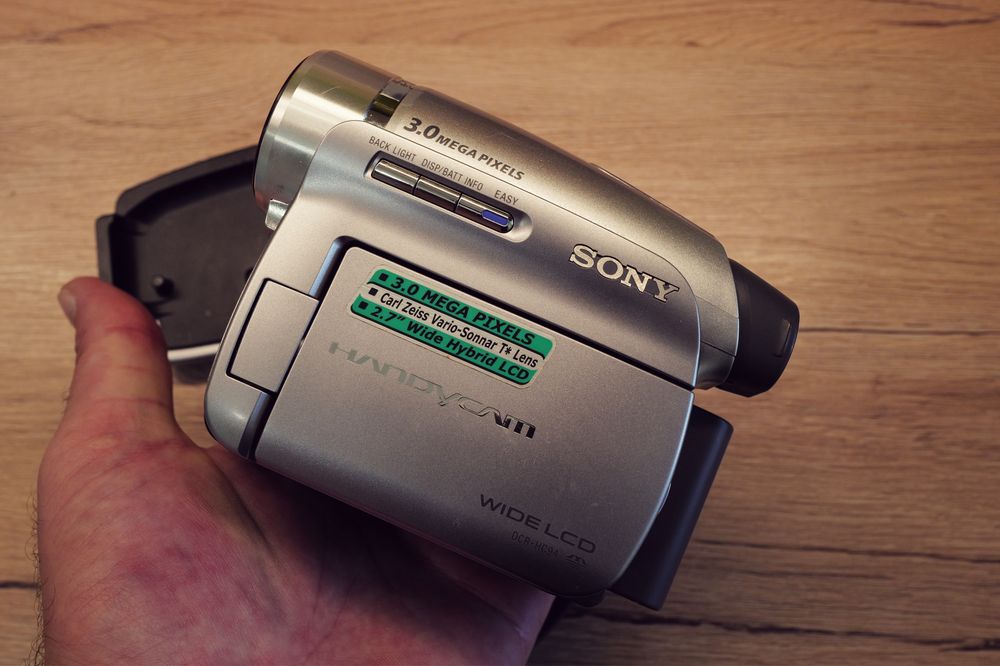 camera sony mini dv second hand si noi de vanzare • Anunturi • OLX.ro