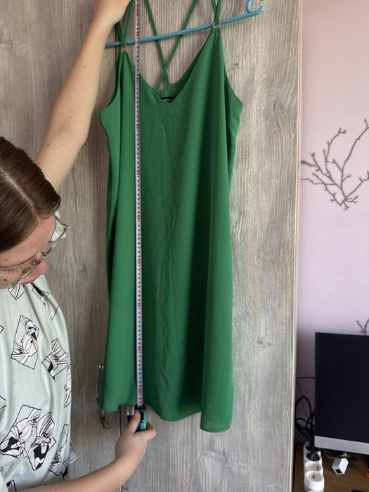 Ментово зелена рокля