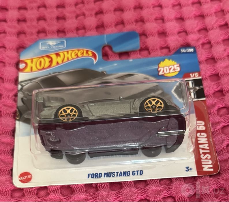 Hot Wheels MUSTANG