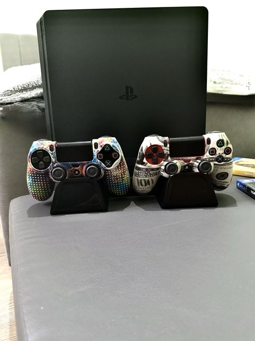 Play Station 4 Slim 1tb