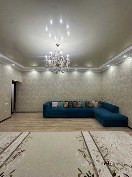 продам 2 комнатную на Шанхае