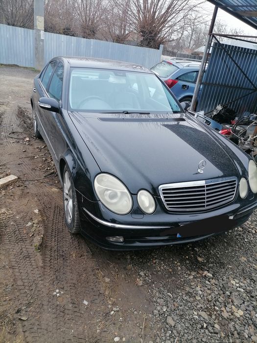 Dezmembrez Mercedes E 320cdi w211 204 cp e270cdi e220cdi