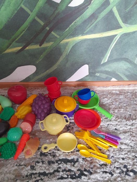 Набор продуктов и посуды!