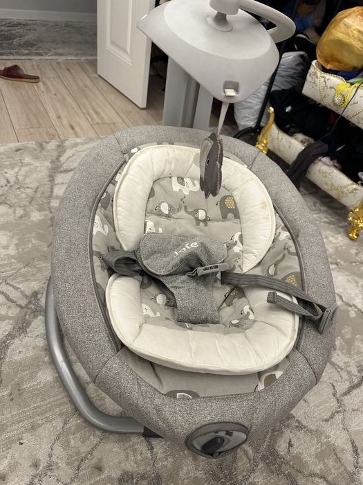 Детски качелки в отлично