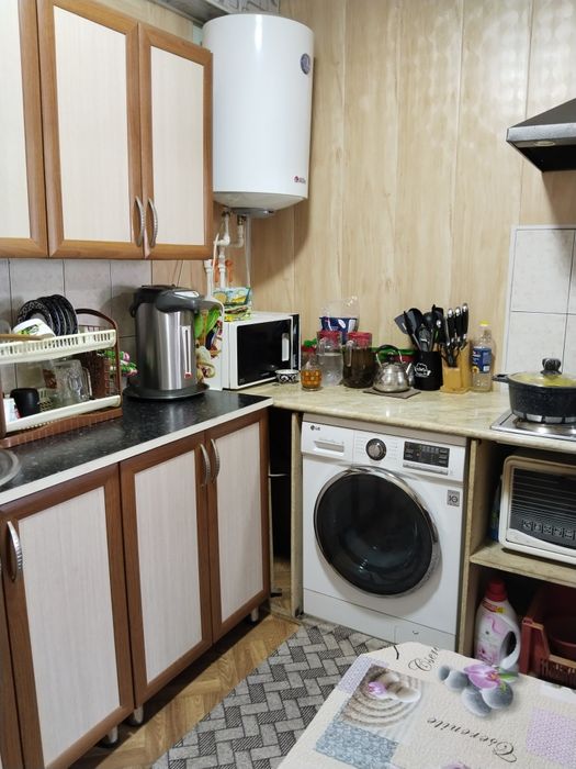 4 xonali uy sotiladi