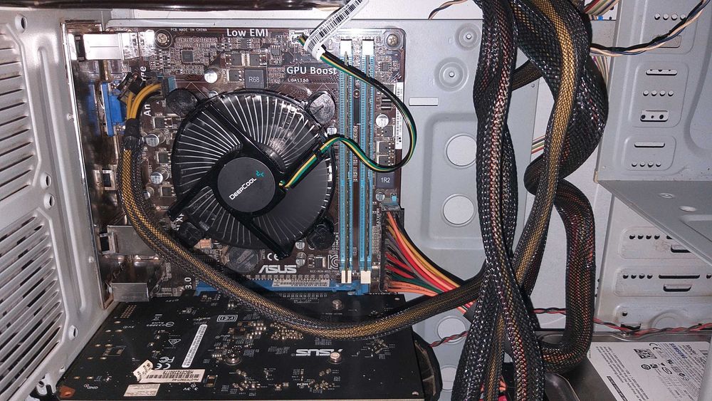 Vand PC - i5 3470, NVIDIA 1050 Ti 4GB, 8GB RAM DDR3, 250GB HDD