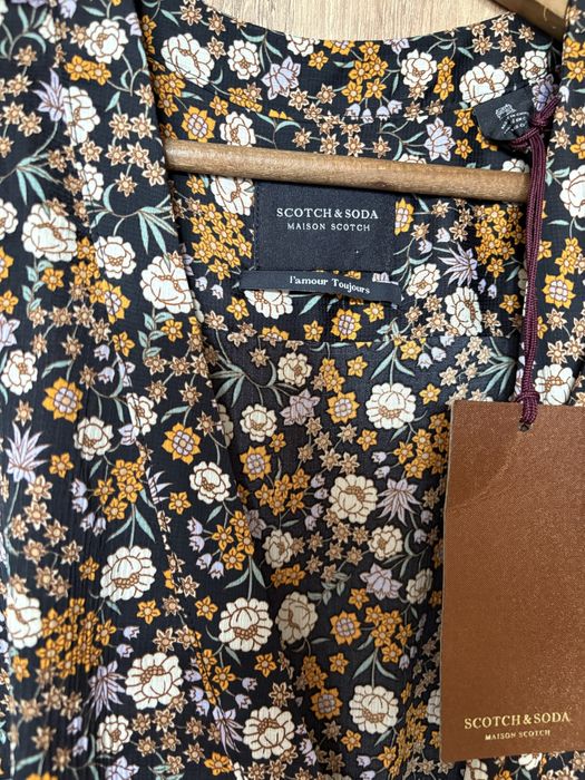 Нова рокля на Scotch & Soda