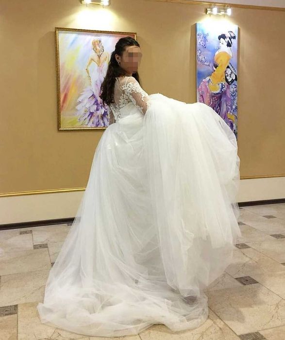 Свадебное платье
