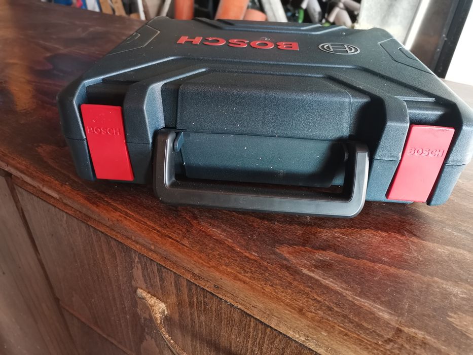 Bosch GSR12V-30 акумулаторен винтоверт