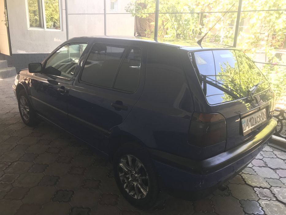 Гольф 3 1.8 моно 1996ж