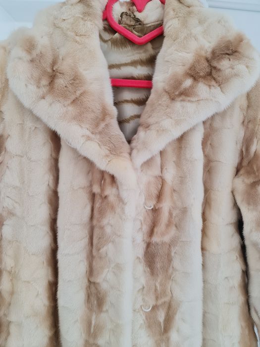 Blana naturala de nurca