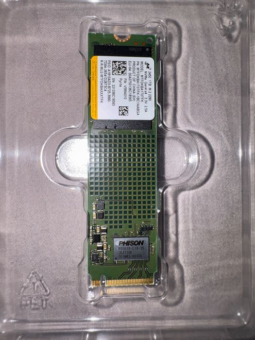 NVME SSD 1TB Micron 2450 Gen4