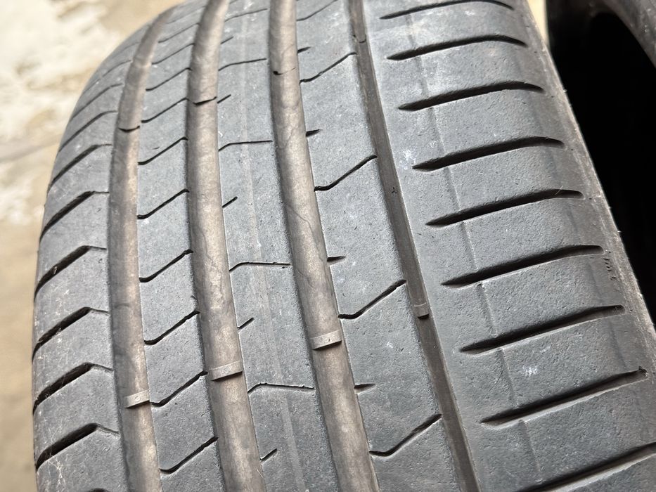 235/50/R19 Pirelli Pzero 4бр летни dot1523