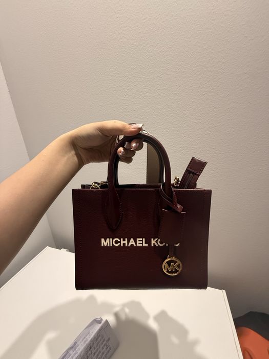 Продам сумку Michael Kors,оригинал