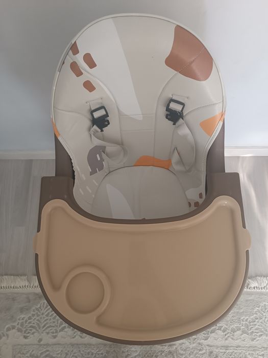 Продам стол для кормления