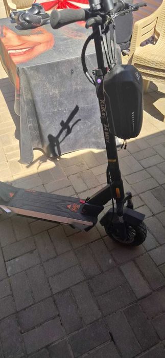 TROTINETA kukirin m4 max