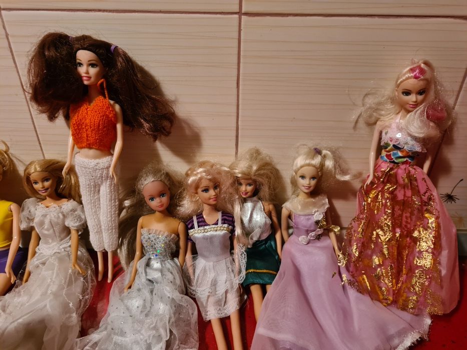 Păpuși fete la 15 lei papusa și 10 lei hăinuțele Timișoara