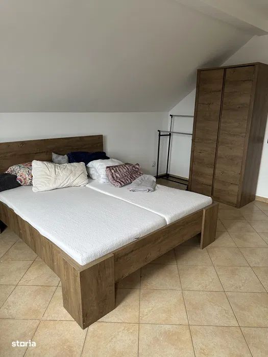 Vila 4 camere Valea Adanca - 800 euro