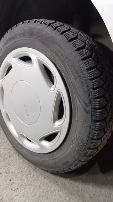 Продам диски в месте шынами