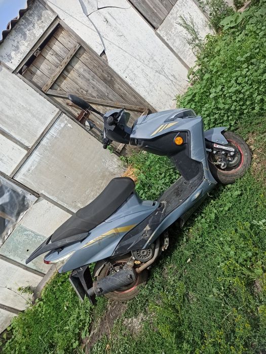 Продается скутер, в баню котел