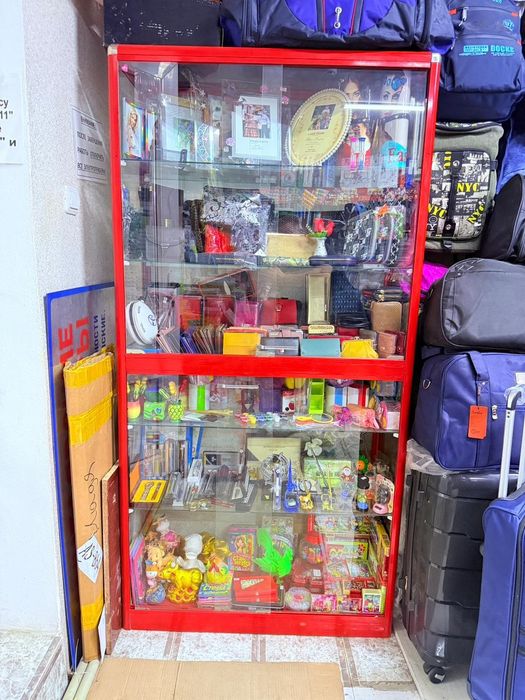 Витрины офисные,стеклянные