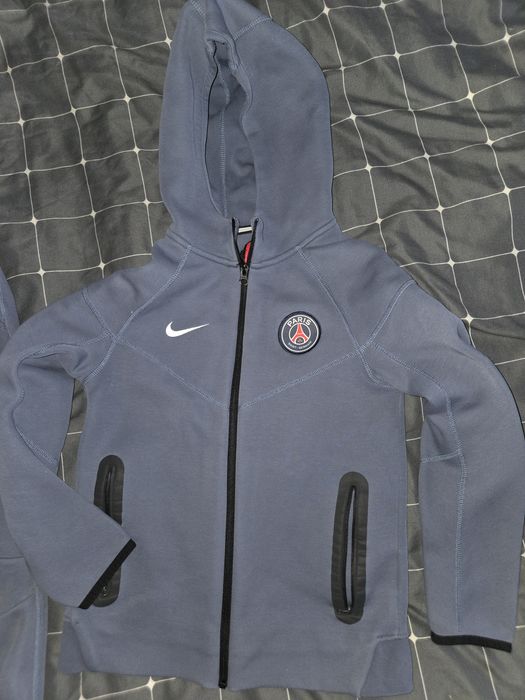 Nike Tech PSG и Nike CR7