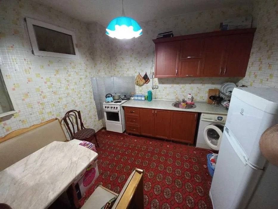 Квартира на Бобура-Корзинка Аэропорт 2/7/12 общ пл 70м с обстановкой