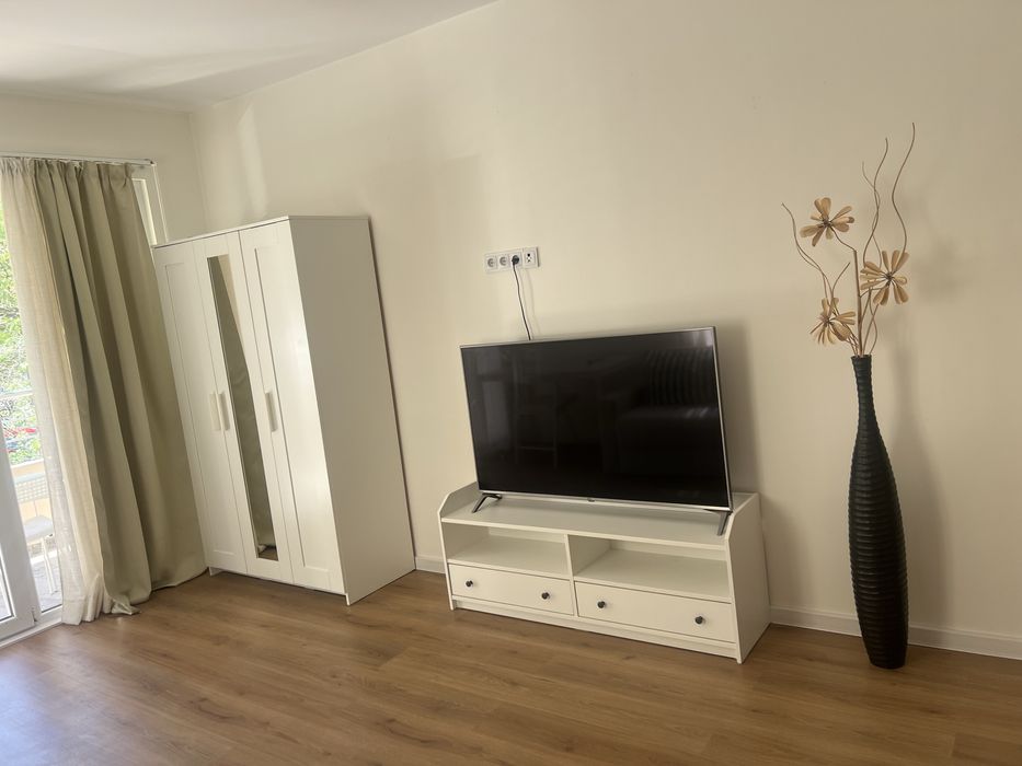 Дава се под наем Тристаен апартамент в Варна, Морска градина - 70 кв.м за 650 € - Снимка #15