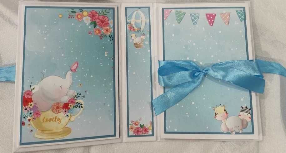 Ръчно изработен бебешки албум