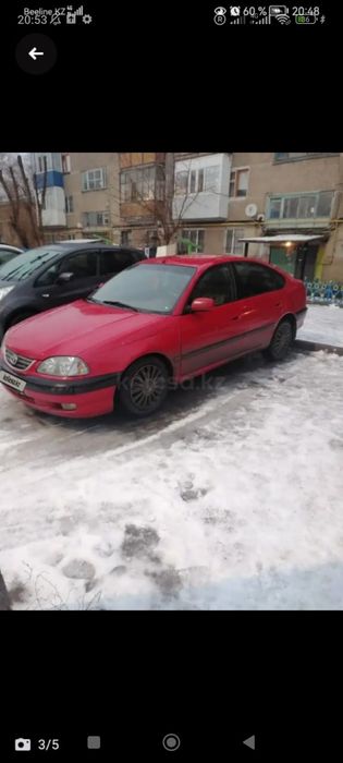 Продам машину  Toyota avensis