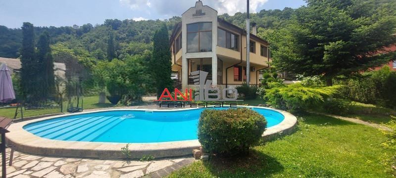 Продава се Къща в Варна, Аспарухово - 310 кв.м за 1639 €/кв.м - Снимка #5