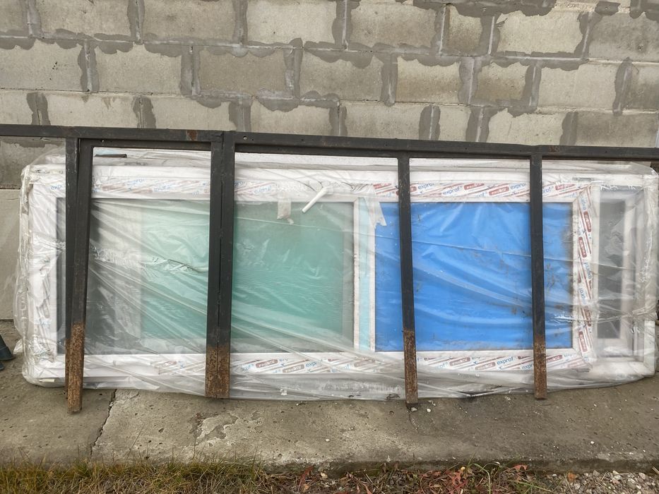 Пластиковые двери