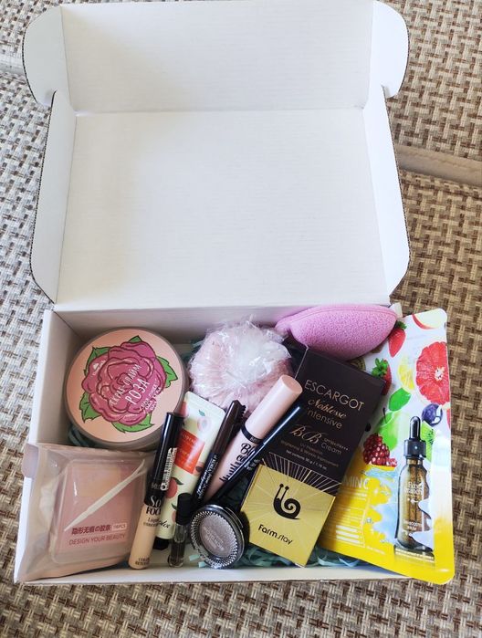 Бокс косметики. Набор уходовый