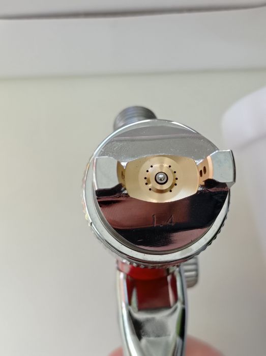 Pistol pneumatic profesional 1.4diuza