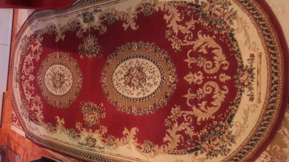 Продам ковер 2 × 4.